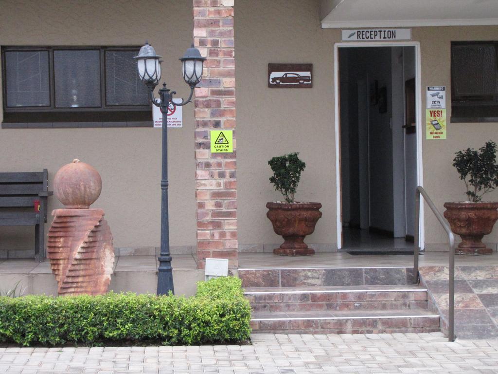 Bel Air Guest House Piet Retief Exterior foto